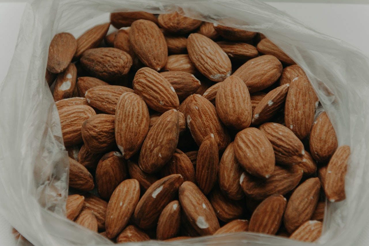 Almond Day