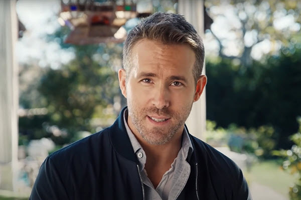 Ryan Reynolds Aviation Gin photo for Red Carpet Effect post