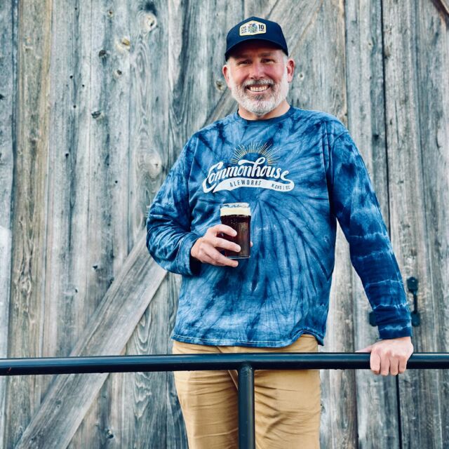 This guy right here celebrates a big birthday today! He’s our fearless leader, a kind and generous human, a friend to so many, and the heart and soul of Commonhouse! He inspires our team every day and we’re all grateful for him! Happy 50th Pearce, wishing you a great day and year ahead! #commonhousealeworks